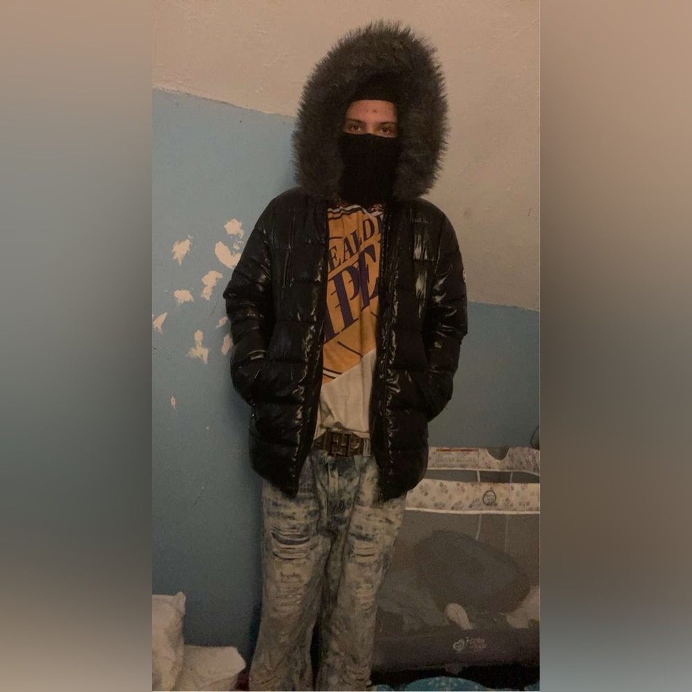 Basically new I only accept payment through PayPal n cashapp when shipping